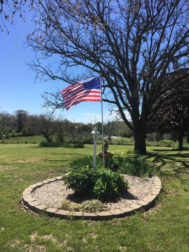 0CB84B9D-8DED-44C3-B2A1-1FA844DA8D37