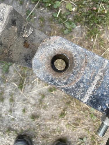 B9C8CFA9-3C31-4185-B565-1DF22CD37EFE