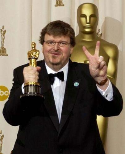 illuminati-hand-signs-michael-moore-v-sign