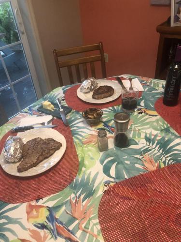 C2D1996B-0A89-42F0-AB80-95AA52BE4604