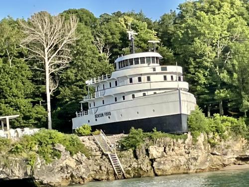 B9BFE308-AD14-4B4F-AE5F-9F6196C5EC1C