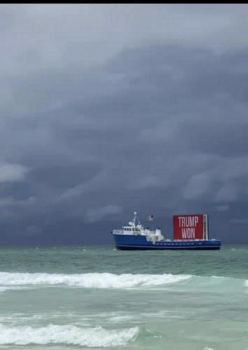 DA07B2F4-D73D-4312-AD47-1ADB4DD13E13