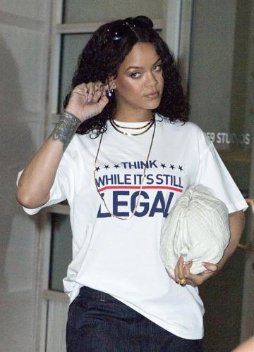 4B95A4DE-1D44-480C-8BF4-7C5CB6313D8D