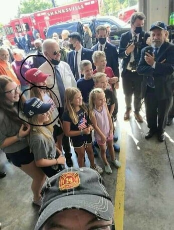 AAF1B4A7-D855-4AB5-9D13-FA7DE008927E