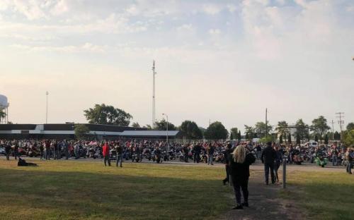 received_385698119946044