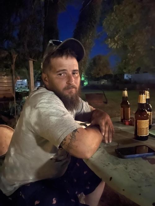 A2F78BFB-6A86-461E-B814-95A832A07B70