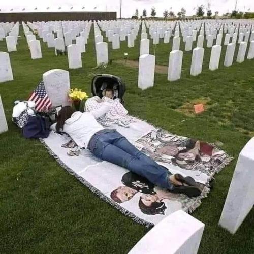 3D7CFBE5-6E14-4ABA-A531-DB67A31E90E7