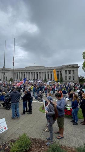 C1EA3F74-B1F4-4C4A-B1E6-342B710E0E59