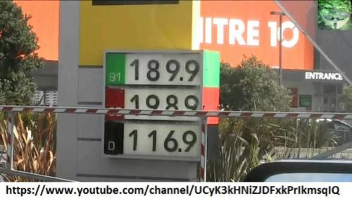 6B4E745B-0D3E-425F-9B91-B1237E1970EB