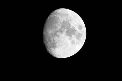 Moon-Jupiter-Saturn_101721001