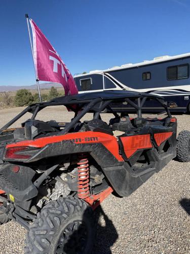 E952CD24-E19F-4212-85E0-F5682B69F3B2