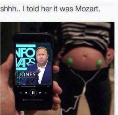 InfowarsNotMozart1