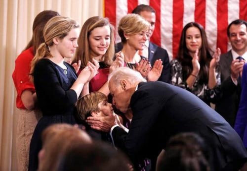 bidenboykiss1