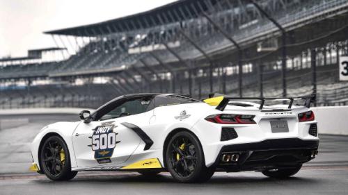 2021-chevrolet-corvette-stingray-convertible-indianapolis-500-pace-car_100791598_m