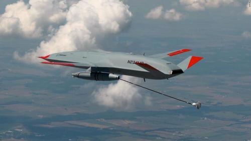 video-shows-mq-25-stingray-refueling-f-a-18-for-the-first-time2