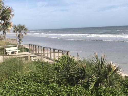 8E783F4F-F7E0-43BA-A384-70CEF46EF025