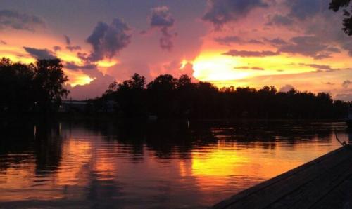 7BC6A433-61F5-4A81-9569-536A140A5DD8