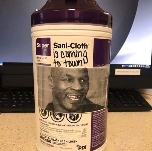 santicloth is coming to town