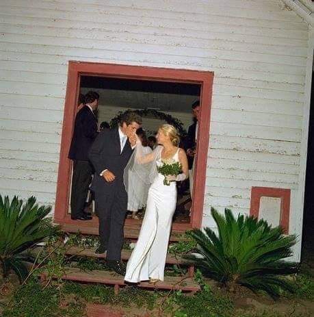 FB_IMG_1637885147475