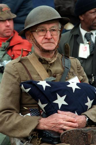 World_War_I_veteran_Joseph_Ambrose,_86,_at_the_dedication_day_parade_for_the_Vietnam_Veterans_Memorial_in_1982