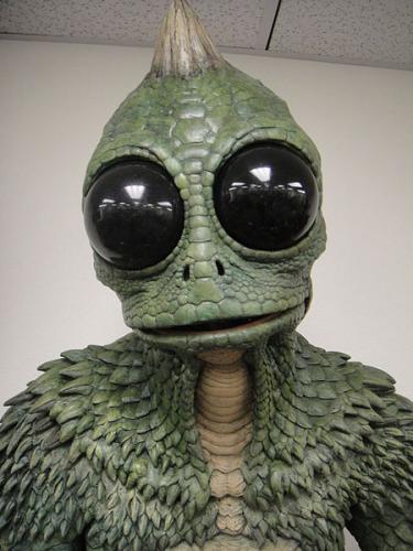 The_Prop_Store_of_London_-_LA_-_Sleestak_from_Land_of_the_Lost_movie_(6300931929) - Copy - Copy