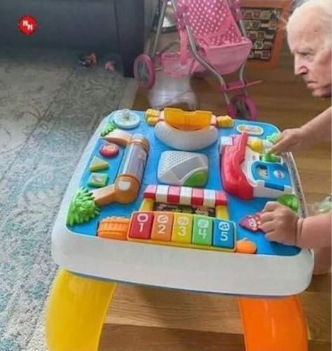 bidenbozostays busy