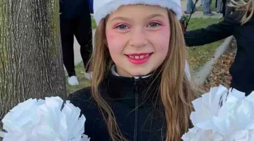 TRUMP.Q.CMASPARADE.OLIVIA.