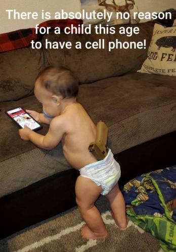 BabiesWithCellPhones1