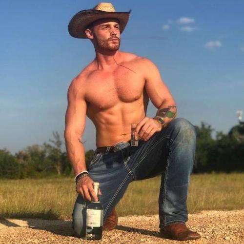 26391C05-EAD9-4DBF-9A66-94909FA3B833