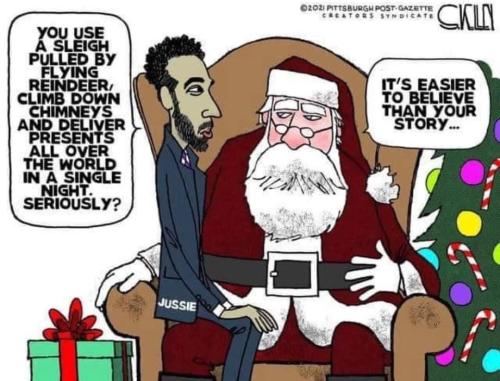 smollet Vs santa