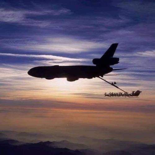 Christmas - Refueling the sleigh