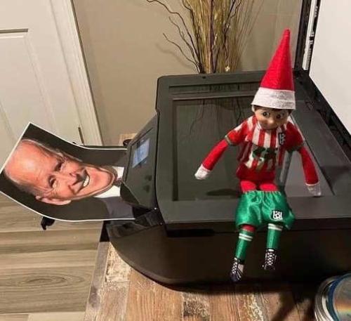 elf-on-shelf-photo-copy-ass-joe-biden