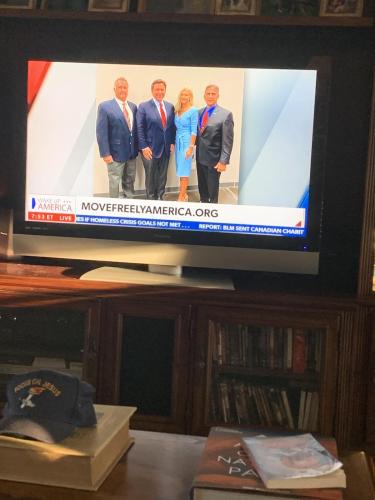 80850453-9820-45D7-835B-2C8ABEF27B1A