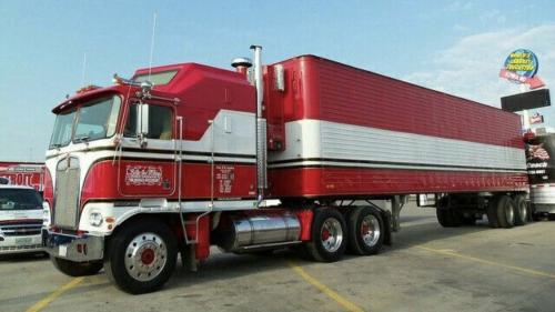 AE6A1D12-8112-4D93-8286-532326D501FE