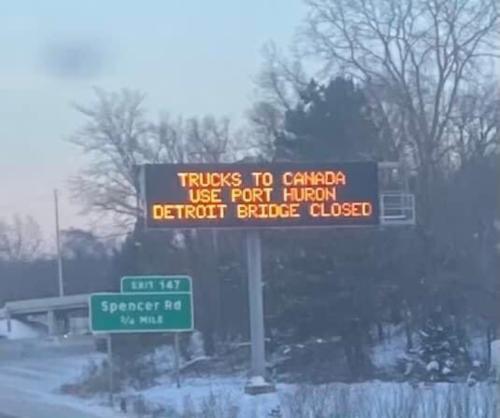 4c5978afcd3db3ebd740dfc5b5b25d56_500x0