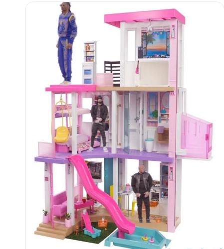 BARBIE HOUSE
