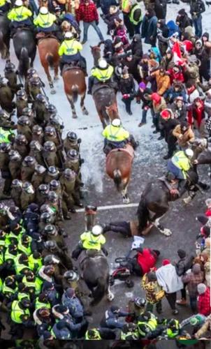 135C8161-5252-4AEC-9B4B-F1C78283CC48