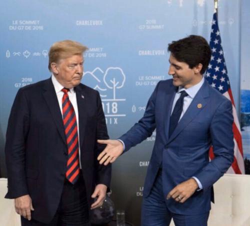 099F3A88-38D5-4CF5-A31D-5F60B0B7FDA8