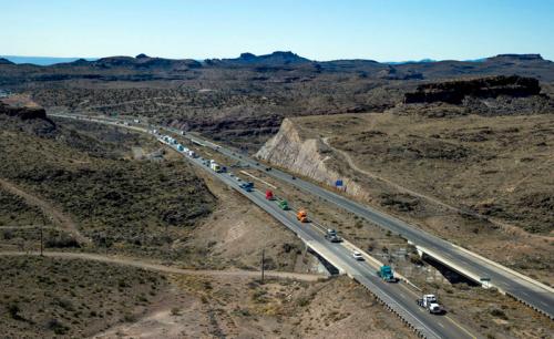 TRUCKER-CONVOY-golden-Valley1