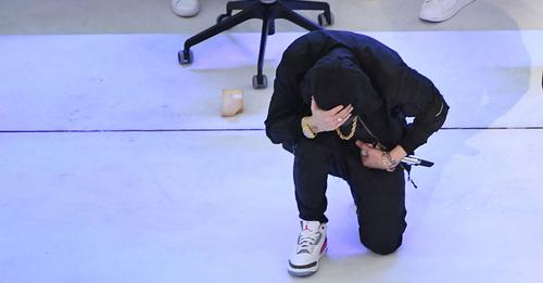 EMINEN KNEELING
