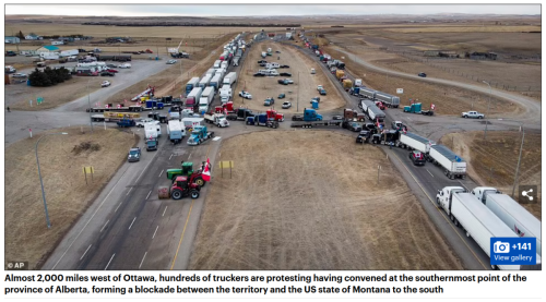 'Freedom Convoy' truckers blockade US border