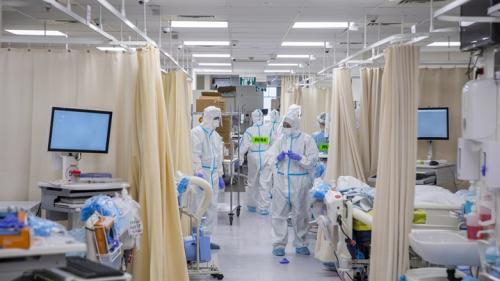 '80% of serious COVID cases are fully vaccinated' says Ichilov hospital director.