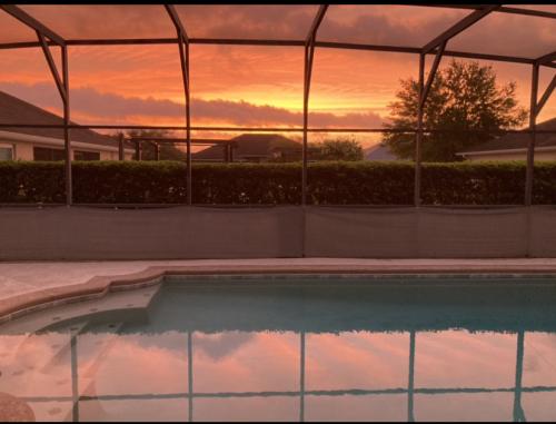 E45DCAB6-169D-40F9-9E4E-406B9C13CB7D