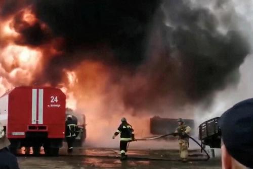 ‘Russian attack destroys airport’ as Zelenskyy urges no-fly zone