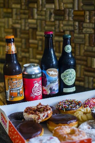 Perfect Pairings - Doughnuts + Beer • Port Wine & Adventure