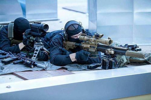 tacticalbadass_  “Two lines you should never_.. -  Weapons Lover