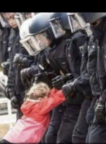 BA673628-2105-4C97-AFEA-E2A1A775EFE5