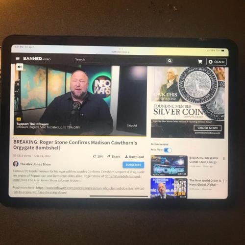 8E565946-52E1-40BE-9151-39AE2AA15B2A