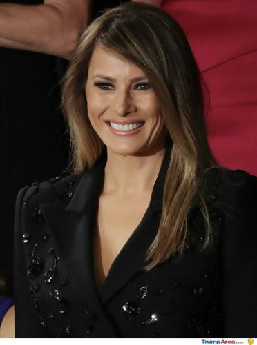 66BD6D81-FD47-4F9F-9315-5994AE7E64E0