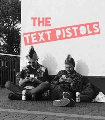 TEXT PISTOLS